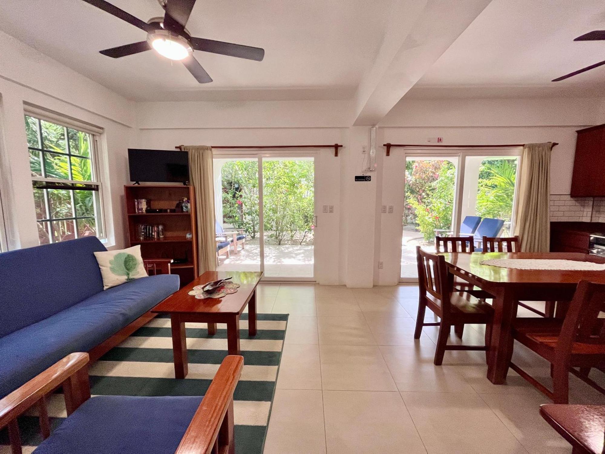 Velento Beach Level #9 Caye Caulker Exteriör bild