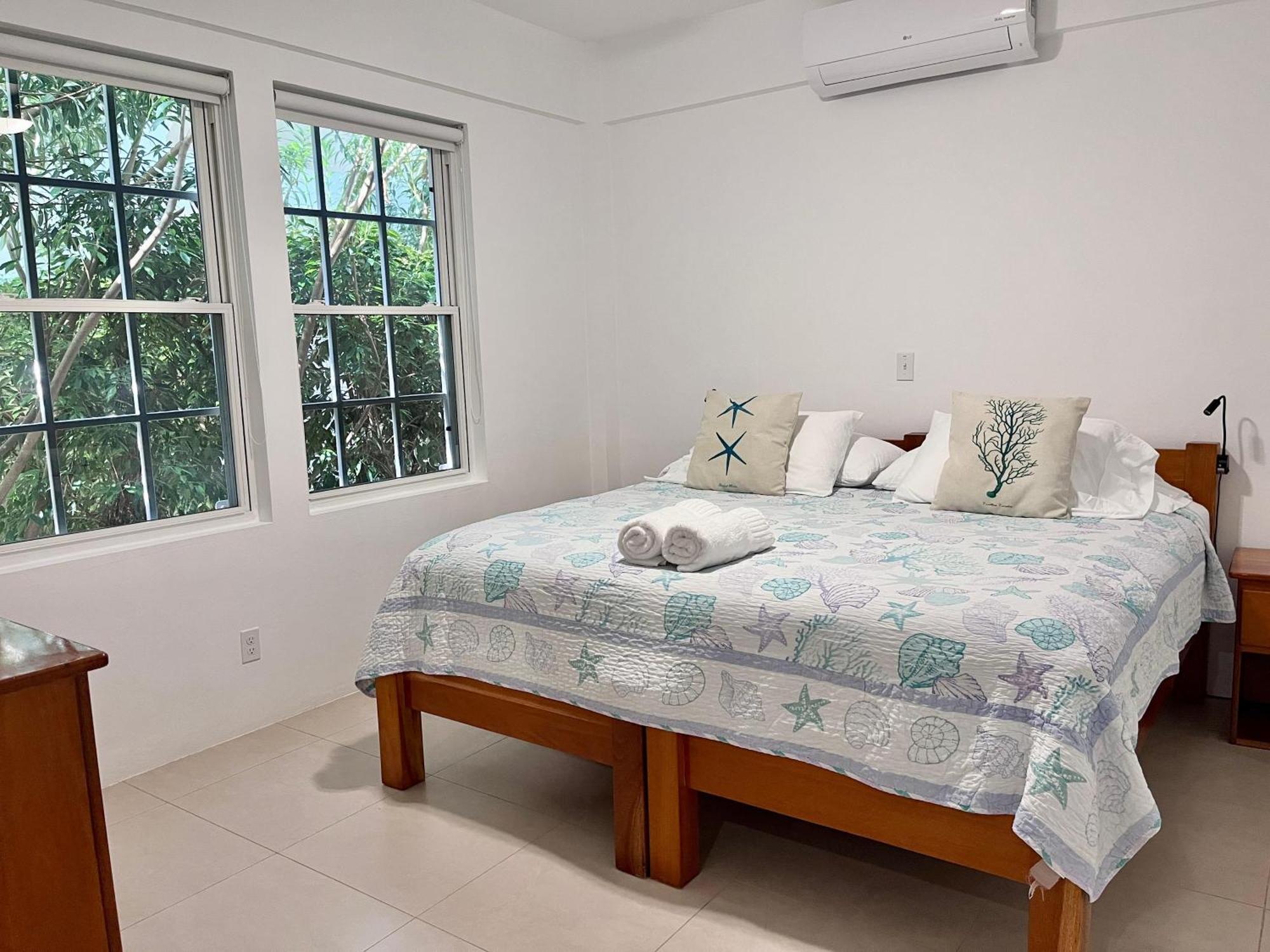 Velento Beach Level #9 Caye Caulker Exteriör bild